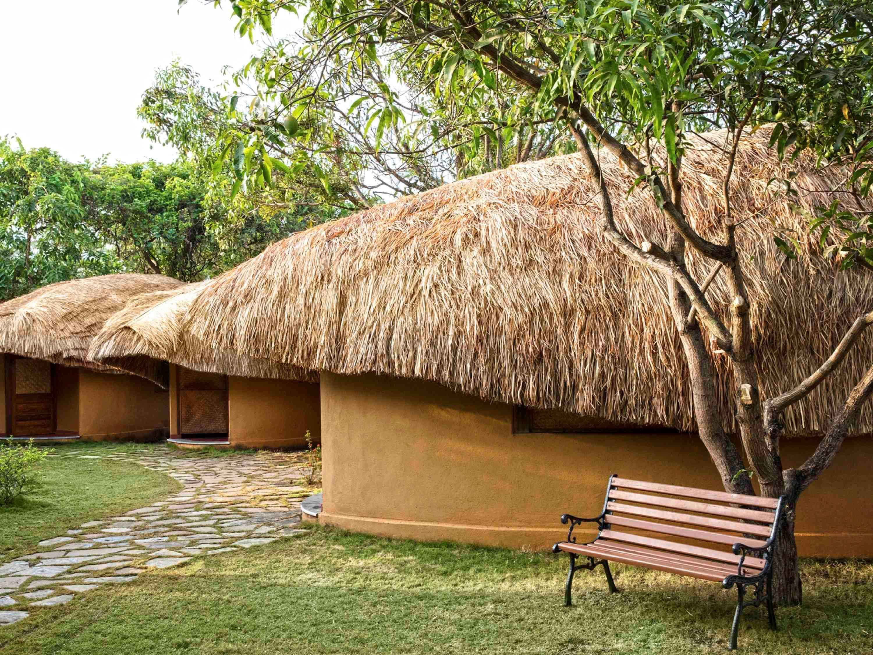 Mercure Goa Devaaya सहारा
