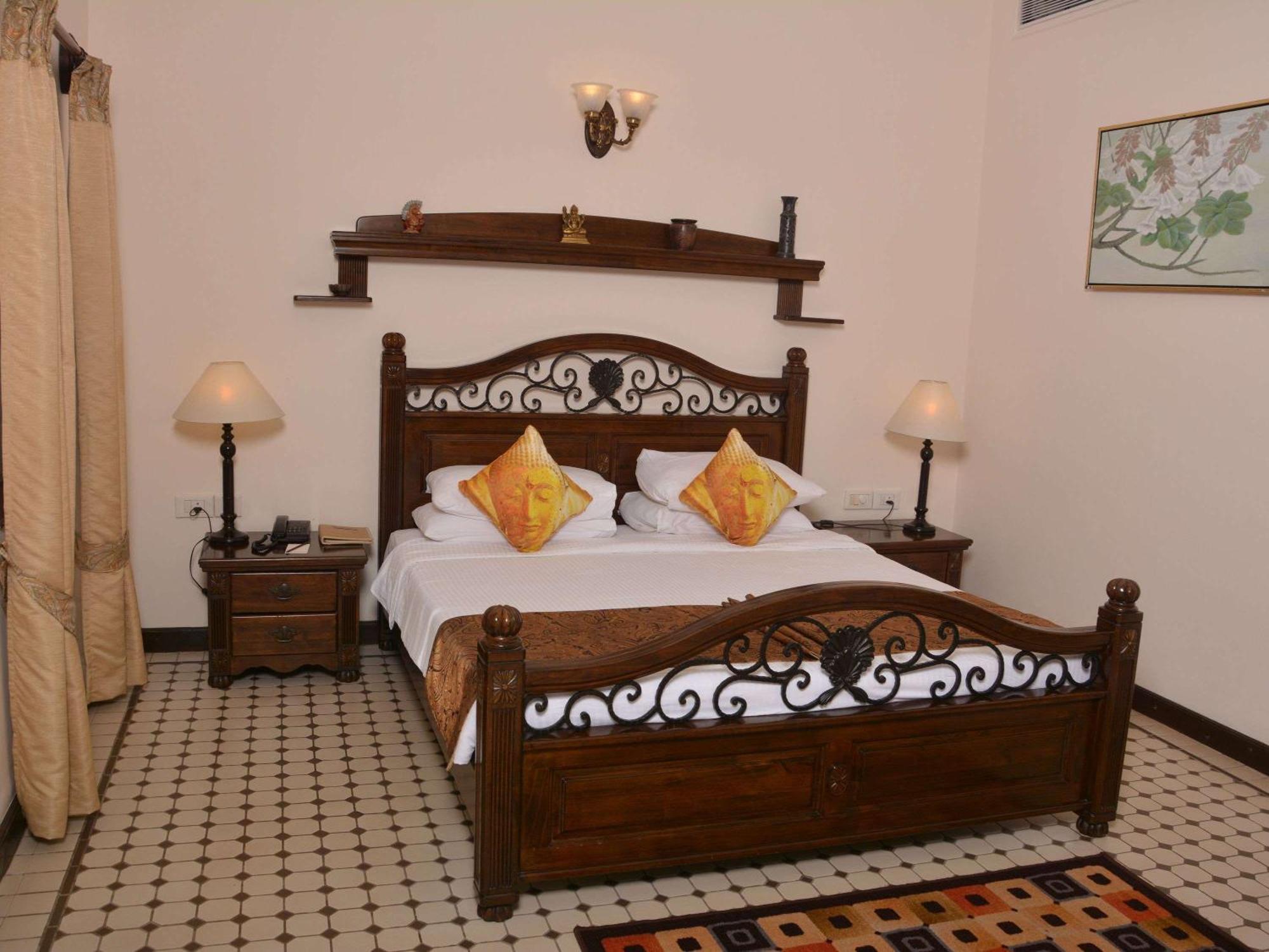 Mercure Goa Devaaya सहारा 4*