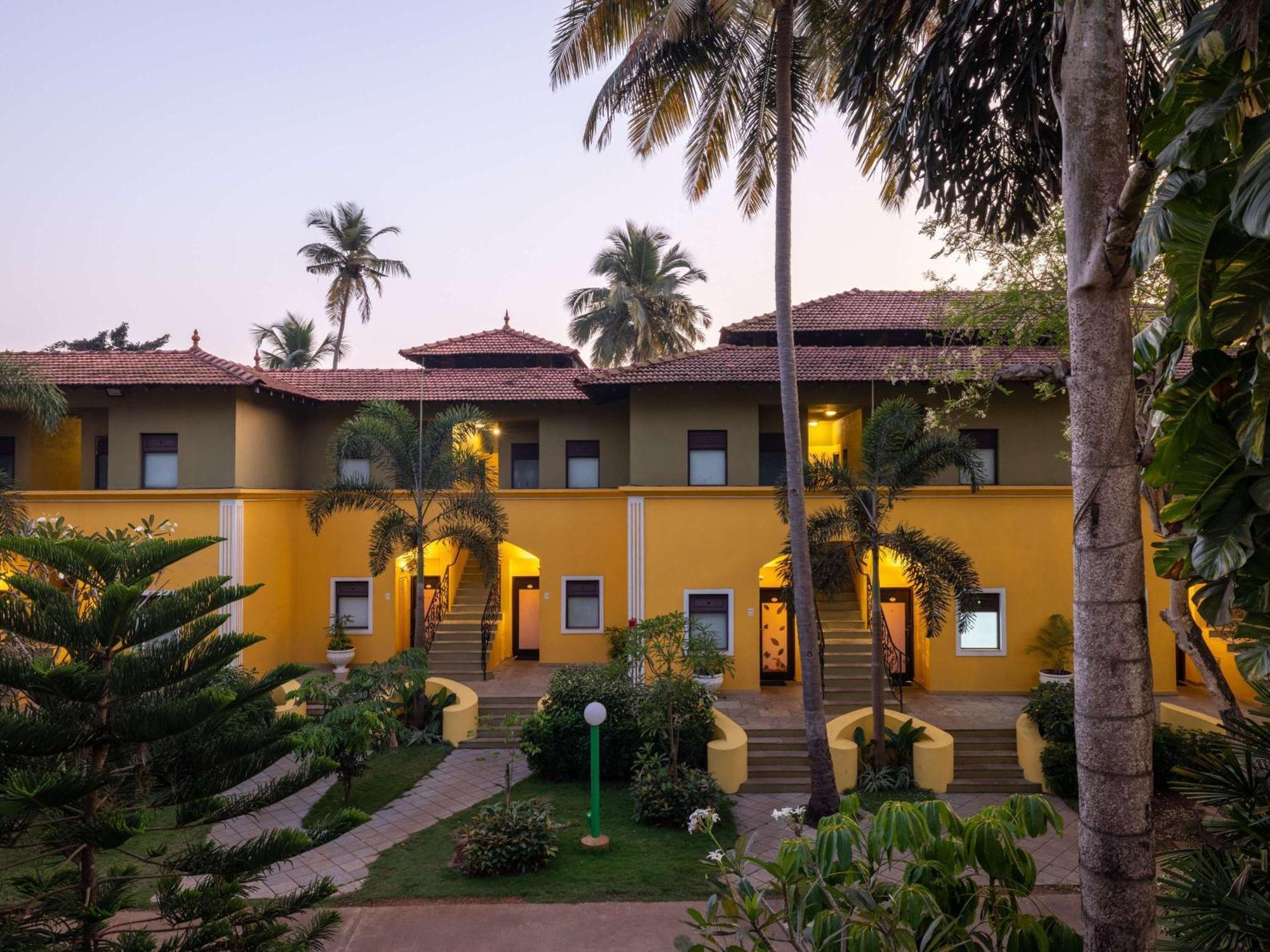 Mercure Goa Devaaya 4* Malar
