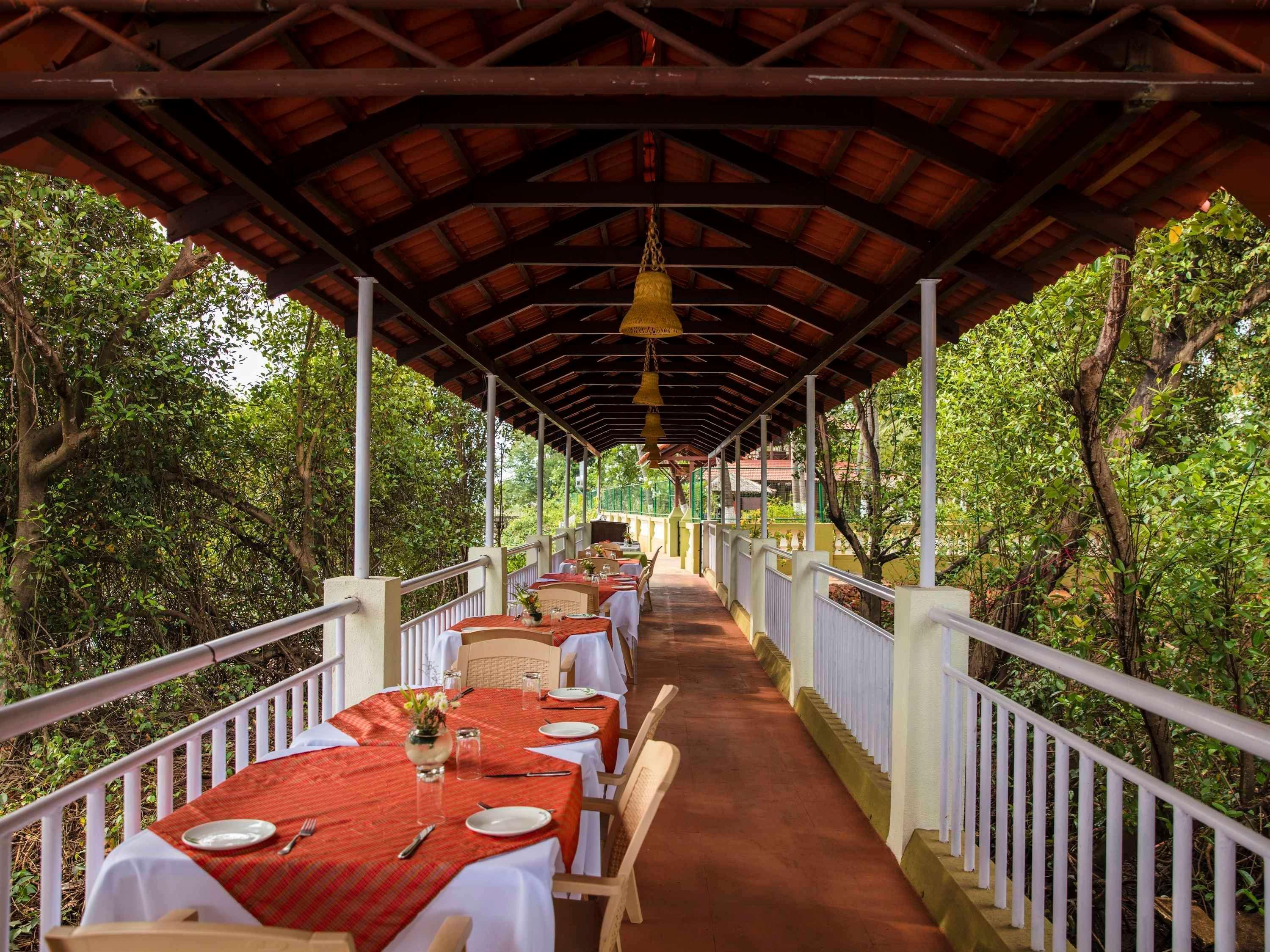 Resort Mercure Goa Devaaya 4*
