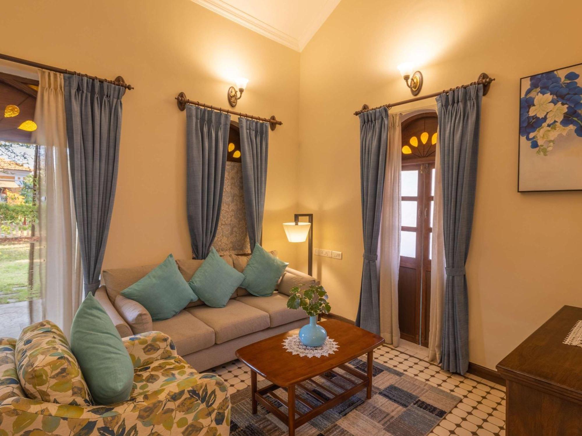 Mercure Goa Devaaya Malar